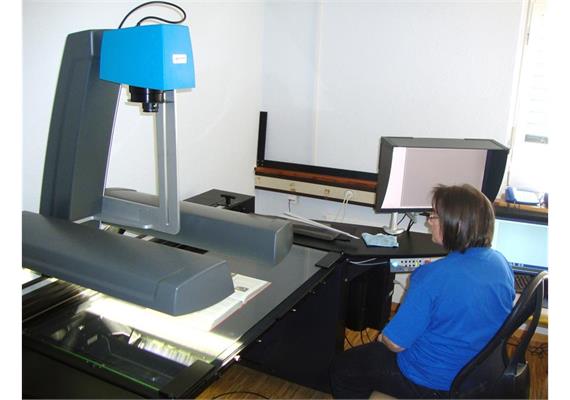 Digitalisierung - Buchscanner - auf Anfrage